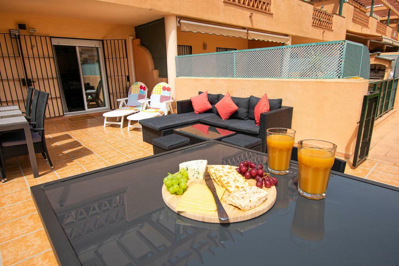 Alta Loma Costa Apartment Фуeнхирола Екстериор снимка
