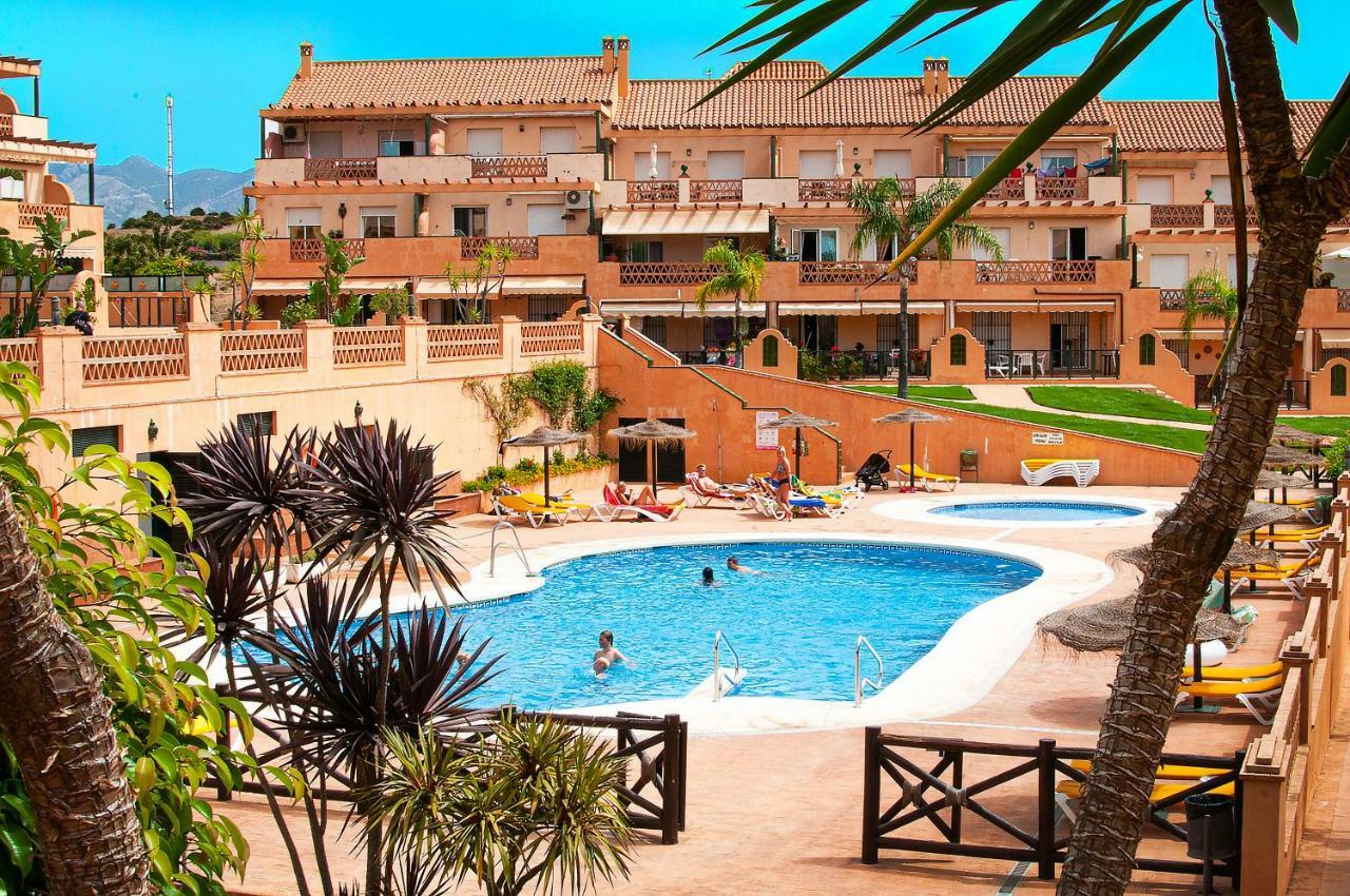 Alta Loma Costa Apartment Фуeнхирола Екстериор снимка