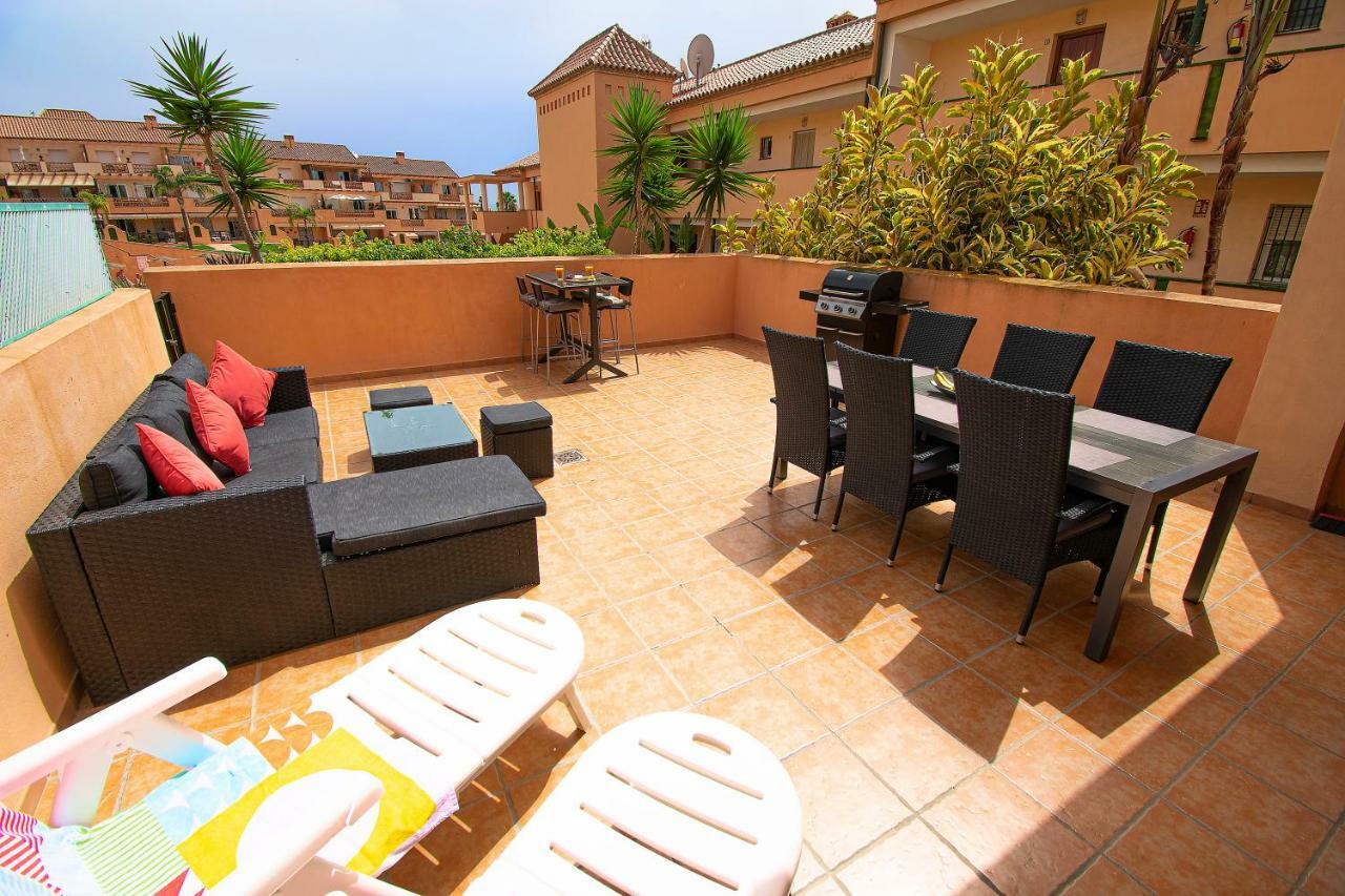 Alta Loma Costa Apartment Фуeнхирола Екстериор снимка