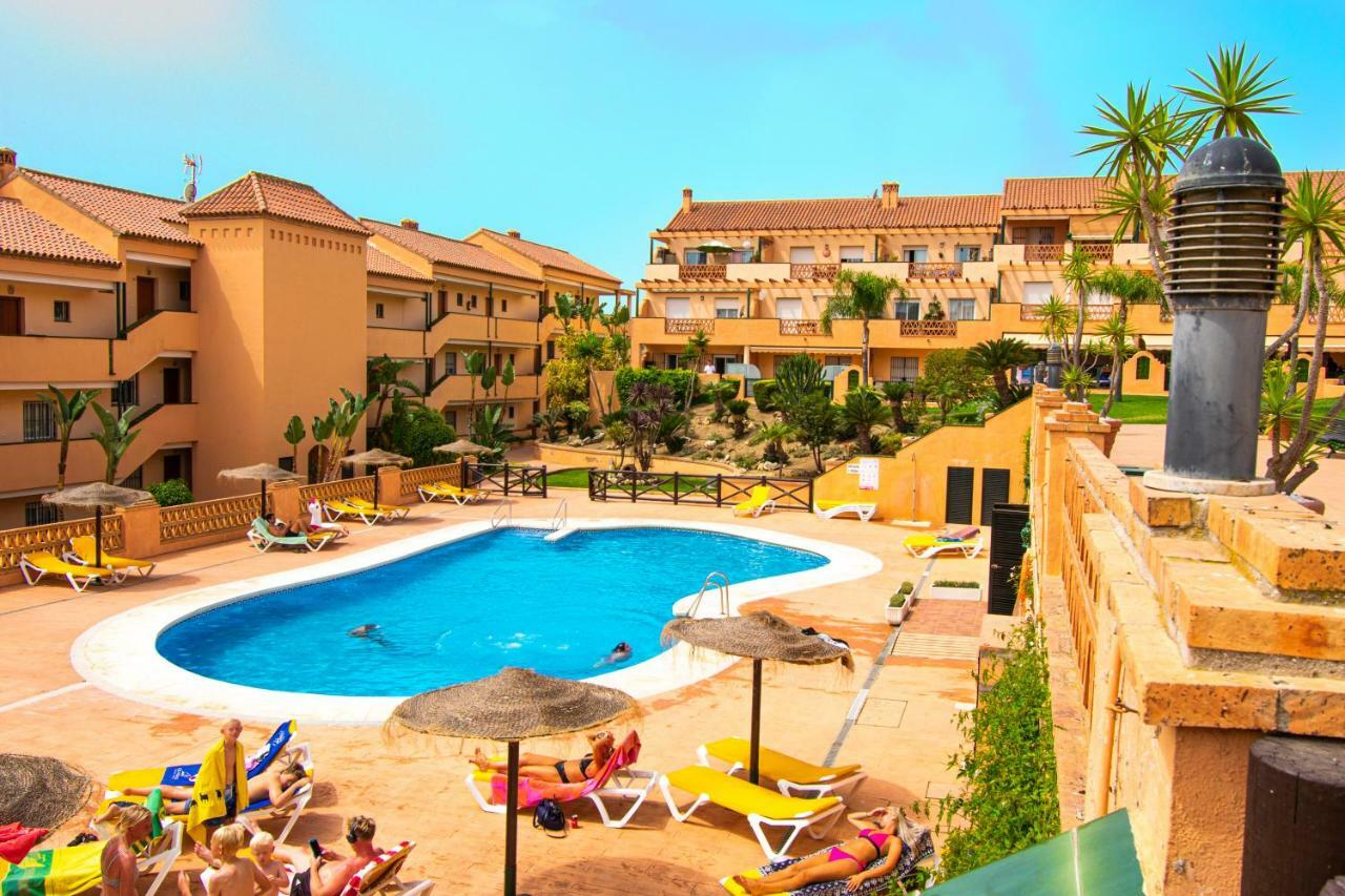 Alta Loma Costa Apartment Фуeнхирола Екстериор снимка