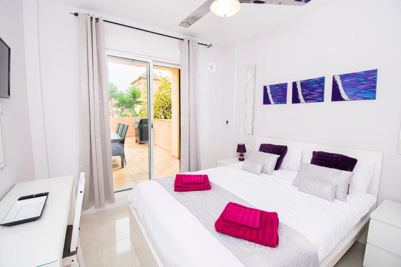 Alta Loma Costa Apartment Фуeнхирола Екстериор снимка